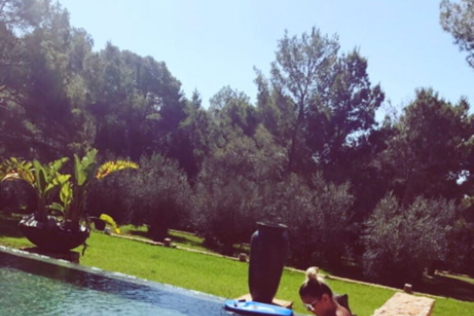 Katia Aveiro, silhueta, corpo, elegante, sensual, sexy, férias