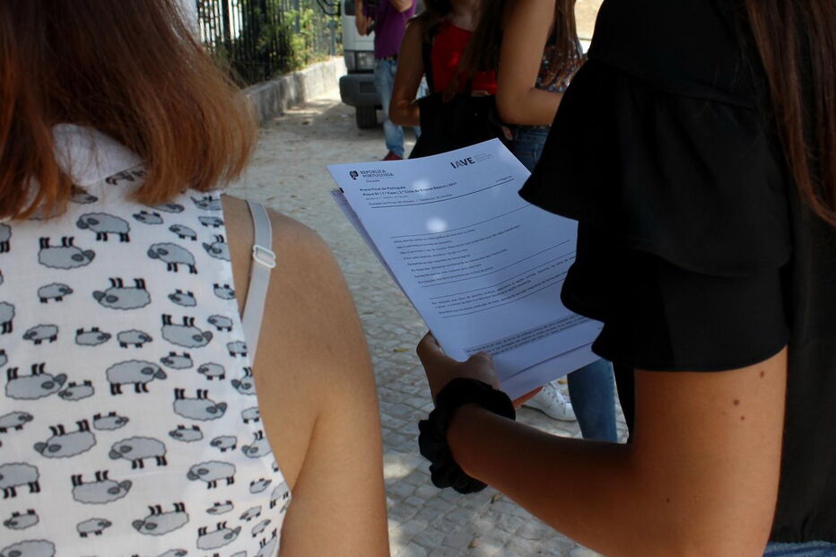 Alunos do 9.º ano fazem provas no final do Ensino Básico