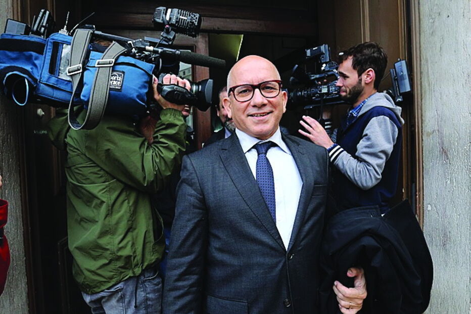 Lúcio Tomé Feteira, Olímpia Feteira, Rosalina Ribeiro, Estado, Juízo de Execução de Lisboa, Brasil, Instituto de Oncologia de Lisboa, Portugal, empresário, IPO, Lisboa, Algarve, crime, lei e justiça, lei internacional, questões sociais