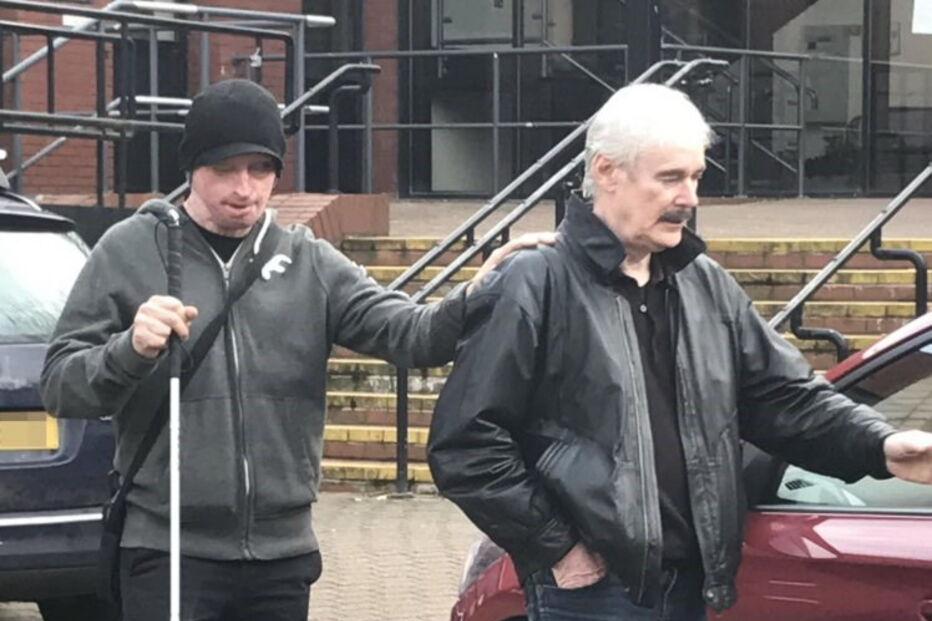 Vítima de ácido, Inglaterra, Daniel Rotariu