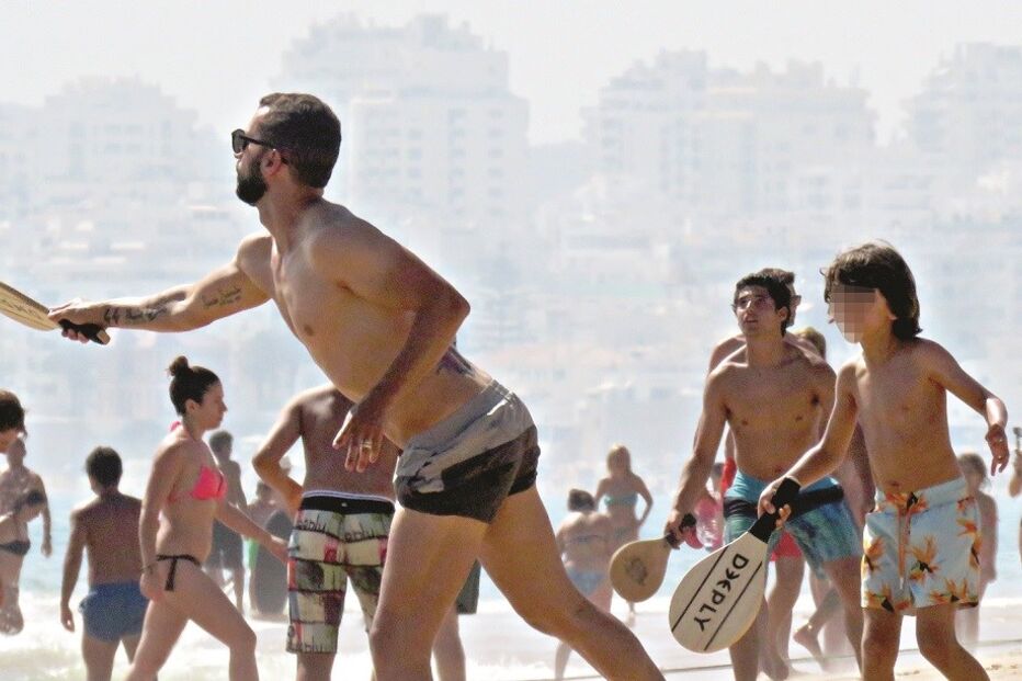 Simão com a família em Albufeira