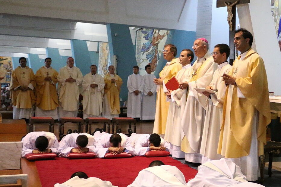 José Pedro Oliveira, Igreja Católica, Braga, Paulo Jorge Gomes, D. Jorge Ortiga, Vítor Emanuel Sá, Missa Solene, Fernando Torres, Sameiro, Fernando Machado, Cripta do Santuário, Deus, Rúben Cruz, sacerdote, Cristo, Wilson Santos, Comunidade de Betânea, religião, questões sociais