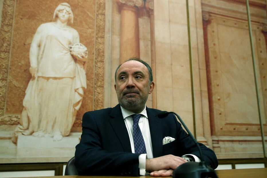 Santarém, PSD, Armadas, Defesa Nacional, chefe do Estado-Maior General das Forças Armadas, Segurança Interna, Tancos, Chefe, Lusa, deputado, José de Matos Correia, Pina Monteiro, secretário-geral do Sistema de Informações da República Portuguesa, José Júlio Pereira Gomes, Sistema de Segurança Interna, Helena Fazenda, primeiro-ministro, política