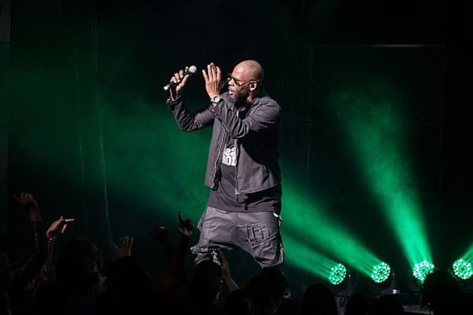 R. Kelly, estrela de R&B