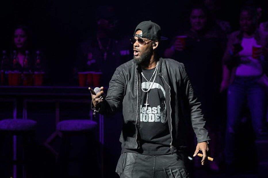 R. Kelly, estrela de R&B