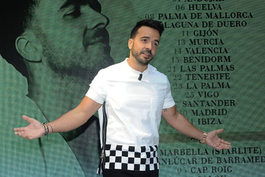 Universal Music Latin Entertainment, Despacito, Spotify, Luis Fonsi, Sorry, Youtube, músico canadiano, Justin Bieber, EUA, Porto Alegre, Macarena, Daddy Yankee, Campo Pequeno, Lisboa, Multiusos, Gondomar, Brasil, Centro de Obstetrícia do Hospital Conceição, Internet, música