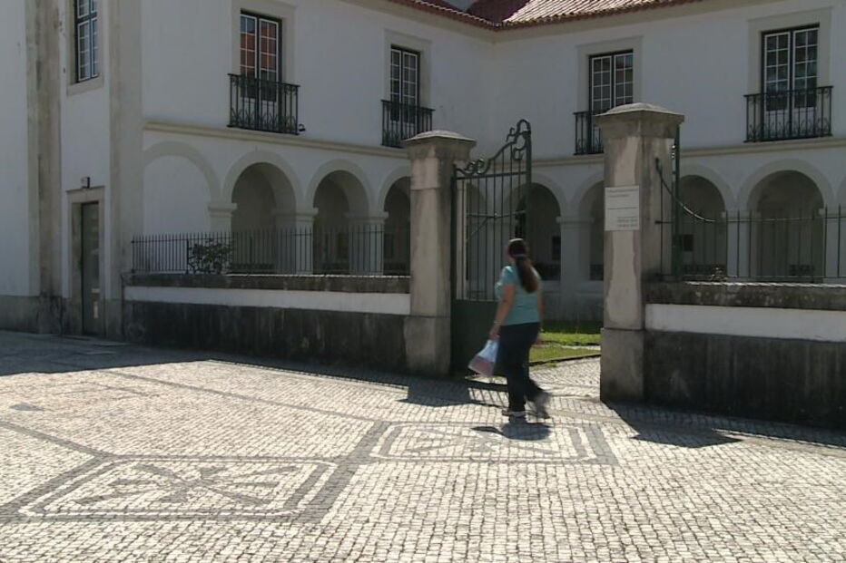 presidente, Albergaria-a-Velha, Tribunal de Aveiro, Ministério Público, Revisor Oficial de Contas, crime, lei e justiça, julgamentos, punição / sentença