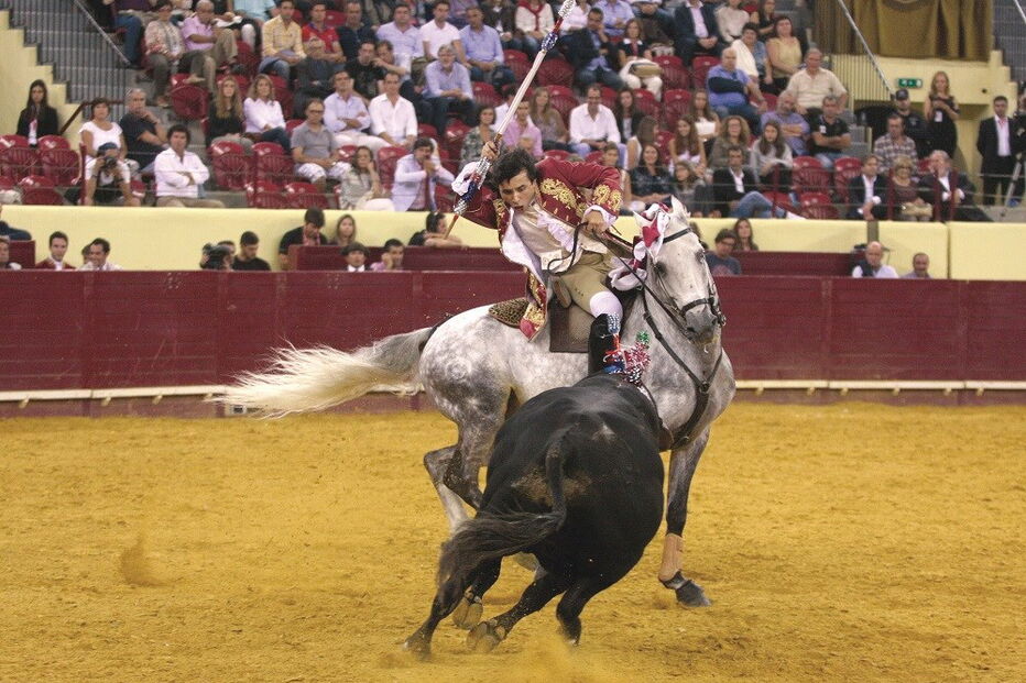 Luís Rouxinol Júnior toma alternativa na Grande Corrida Correio da Manhã