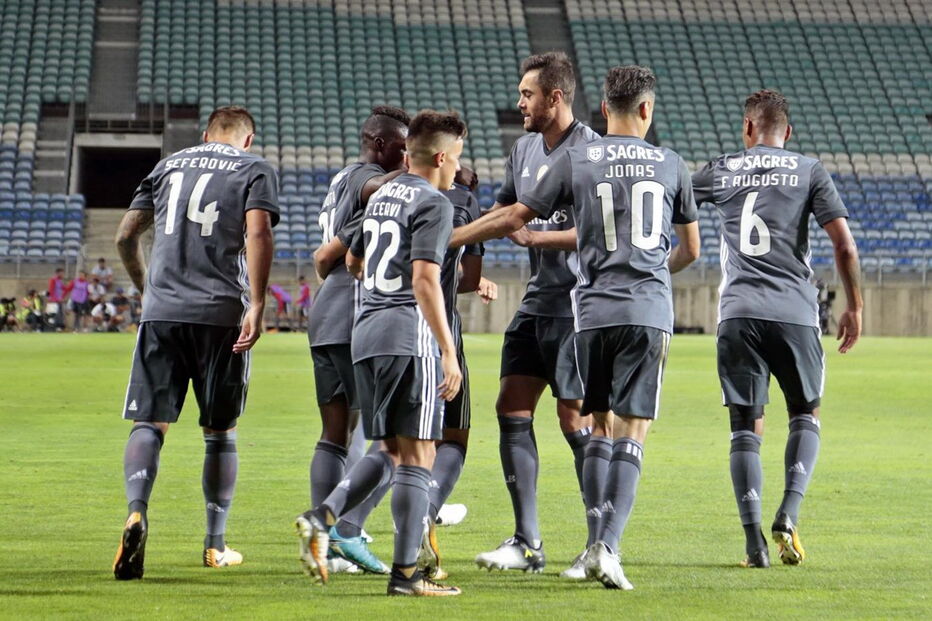 Benfica venceu a Algarve Cup, o primeiro troféu da pré-época