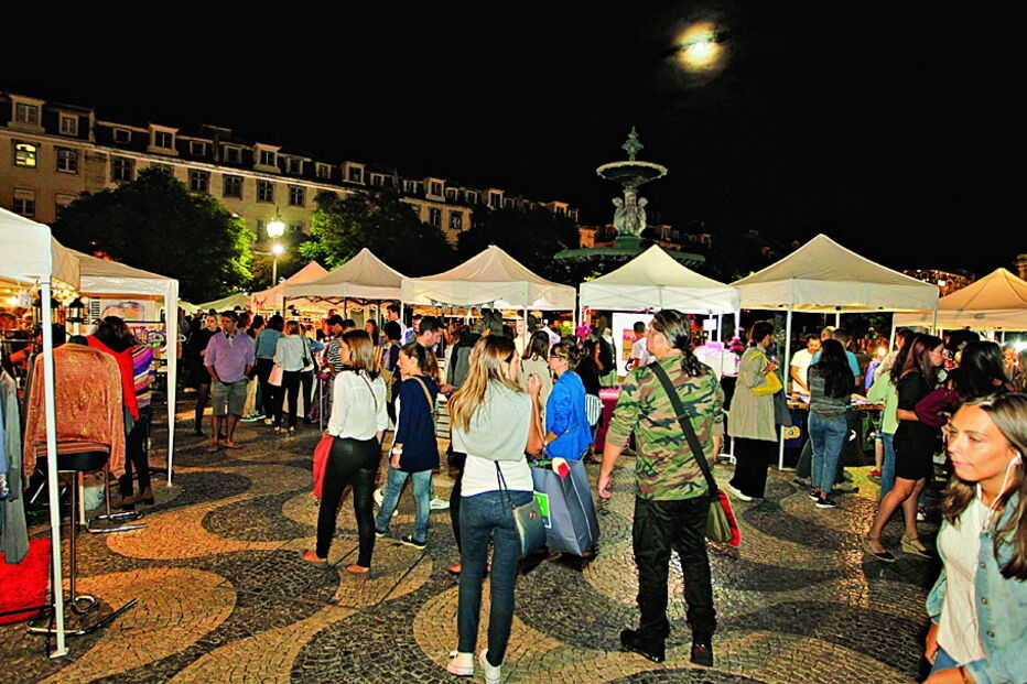 Em vários bairros de Lisboa há festa garantida com música, arte e lojas abertas à noite