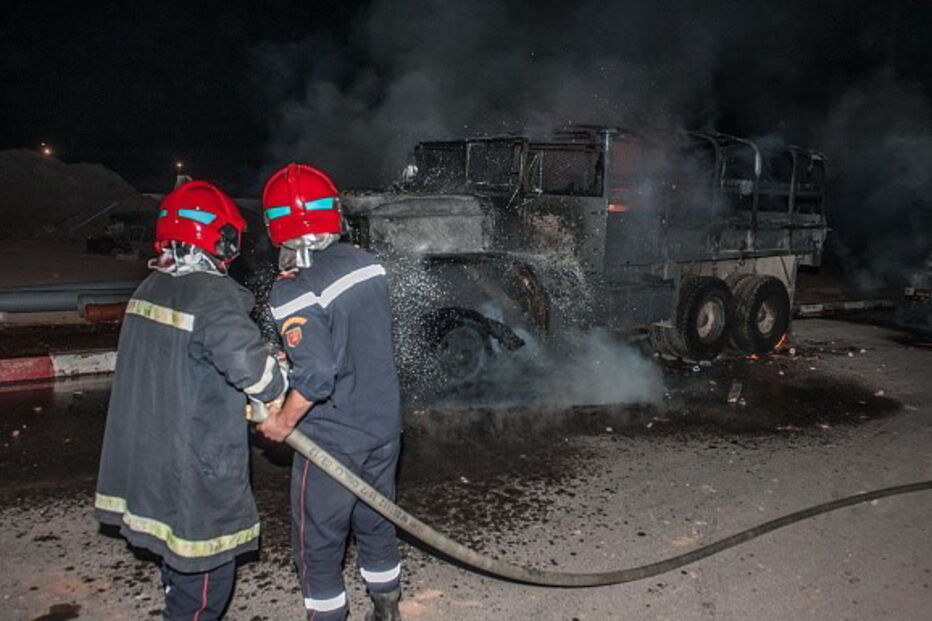 Confrontos entre polícia e manifestantes fazem dezenas de feridos em Marrocos