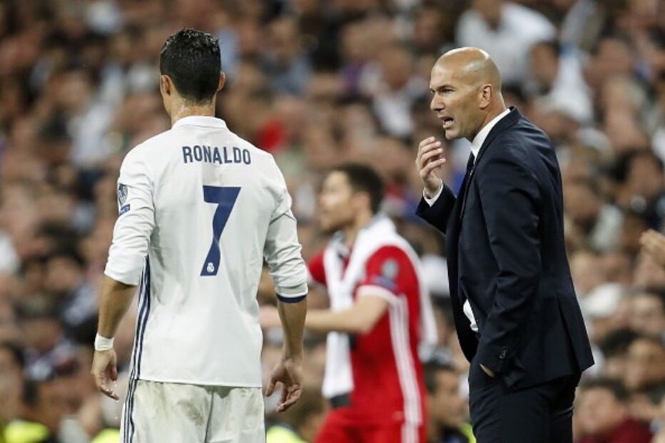 Real Madrid, Manchester United, Cristiano Ronaldo, Zinedine Zidane, Los Angeles, Espanha, presidente, Florentino Perez, desporto, futebol