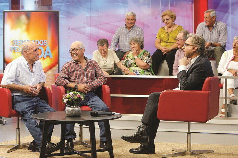 Artur Gomes (à esq.) e António Giroto reencontraram-se no ‘Separados pela Vida’, apresentado por Duarte Siopa 