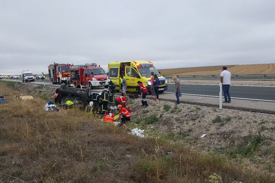 Despiste mata emigrante português e fere filhos