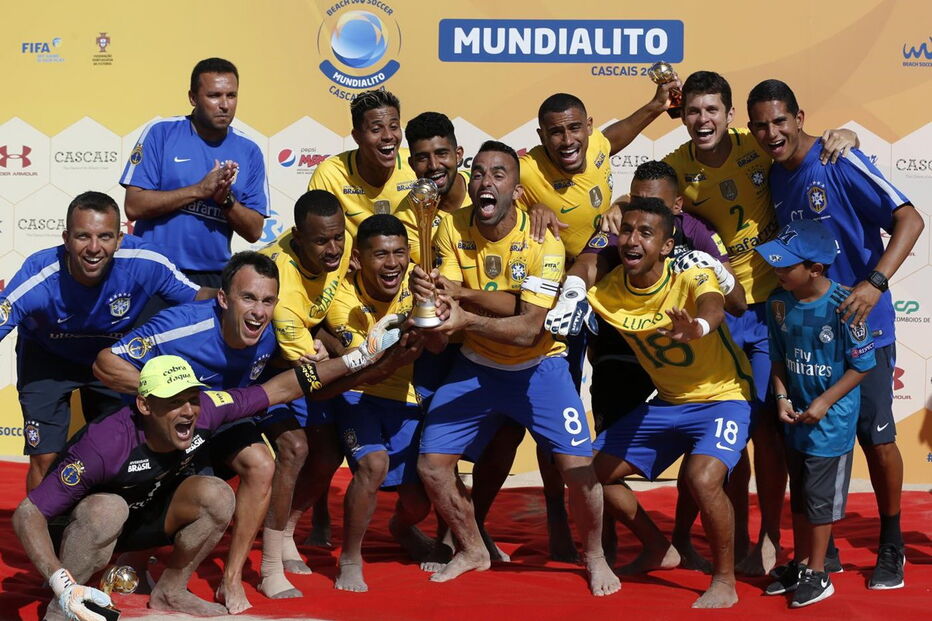 Brasil vence Portugal por 6-4 e conquista Mundialito de Futebol de Praia