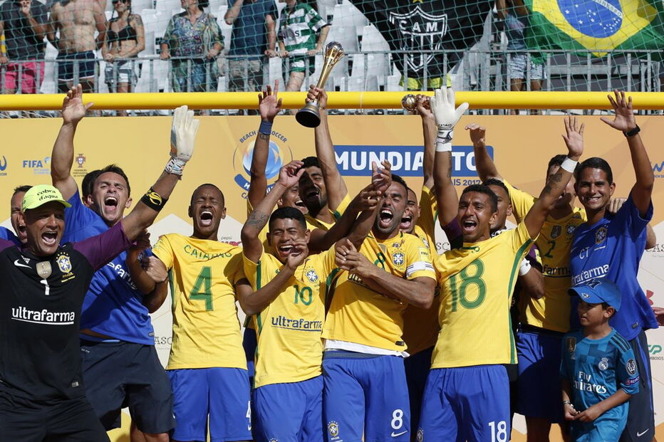 Brasil vence Portugal por 6-4 e conquista Mundialito de Futebol de Praia
