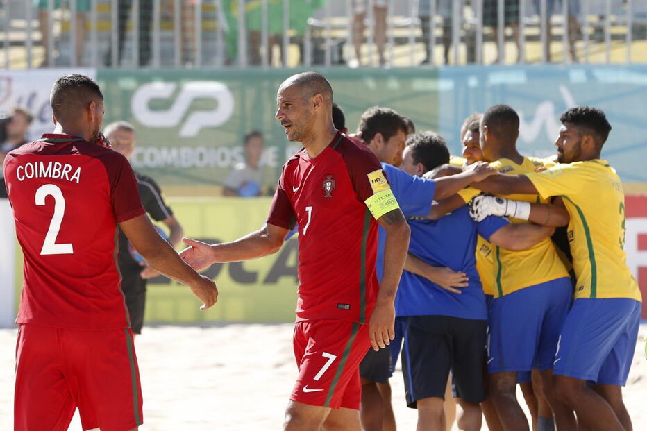Brasil vence Portugal por 6-4 e conquista Mundialito de Futebol de Praia