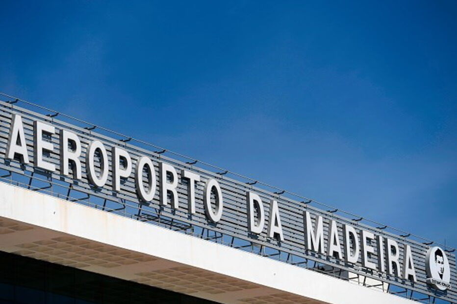 Aeroporto do Funchal, questões sociais, acidente, encerrado