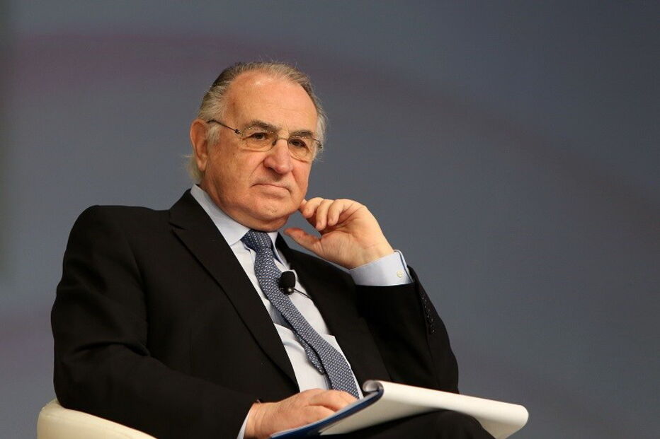 Novo Banco, Faria de Oliveira, presidente da Associação Portuguesa de Bancos, Fundo de Resolução, PIB, BES, Produto Interno Bruto, Antena 1