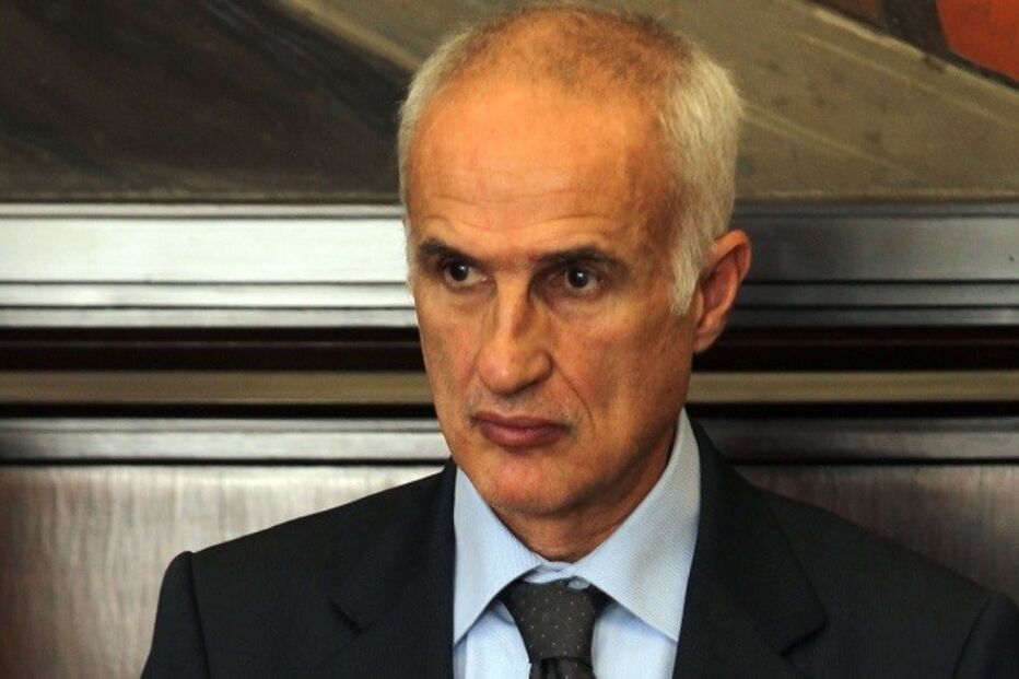 Entidade Reguladora para a Comunicação Social, Arons de Carvalho, ERC, Carlos Magno, presidente, Raquel Alexandra, Luísa Roseira, Rui Gomes, Assembleia da República, Cofina, Parlamento, José Sócrates, economia, negócios e finanças, economia (geral)