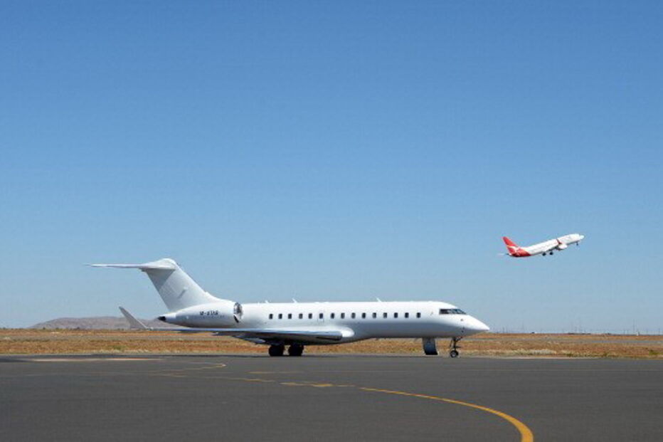 Capital Airlines, Voo, China, Lisboa