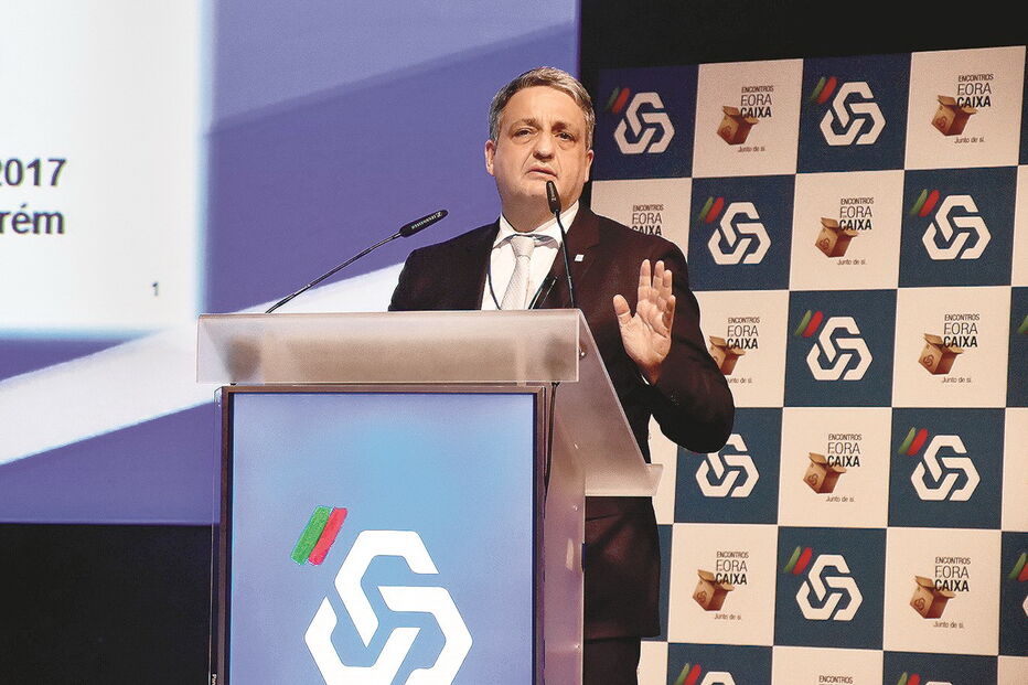 Paulo Macedo, presidente executivo da CGD, disse no Parlamento que há 700 mil contas isentas de comissões na CGD  