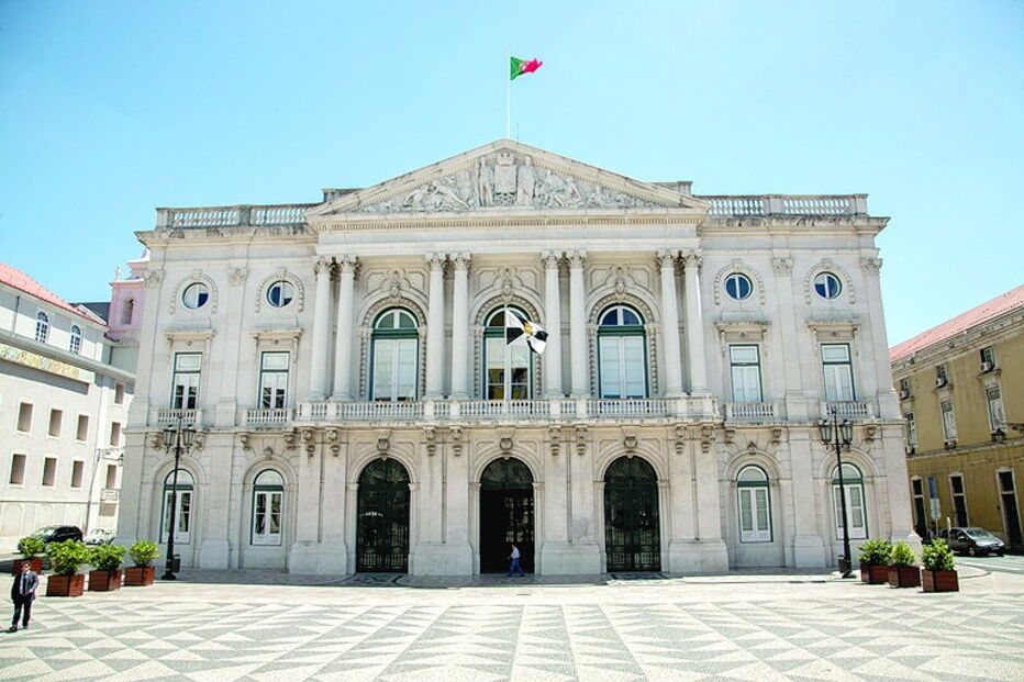 A Câmara Municipal de Lisboa está entre as autarquias que mais receitas arrecadam com a cobrança de impostos aos munícipes. No ano passado, a câmara  da capital cobrou 114 milhões de  euros em IMI