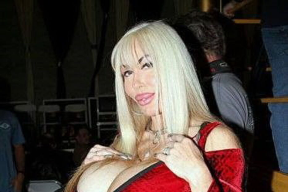 Elizabeth Starr tem 47 anos