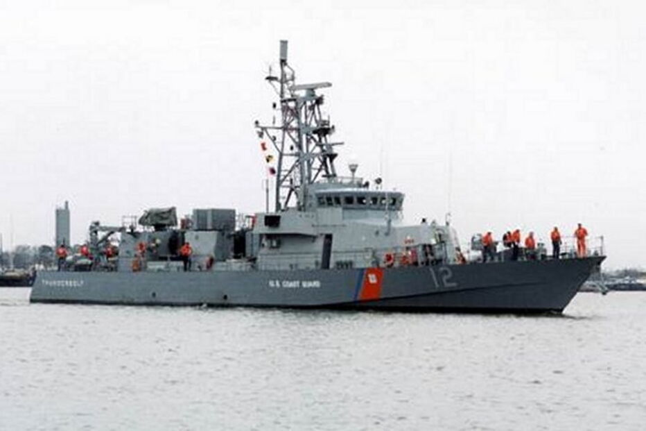 USS Thunderbolt, PC 12