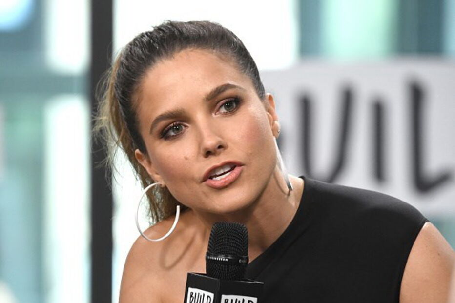 A atriz Sophia Bush (Chigado PD, One Tree Hill, Van Wilder, etc) virá a Lisboa apresentar o The Girl Project, que ajuda raparigas a estudar