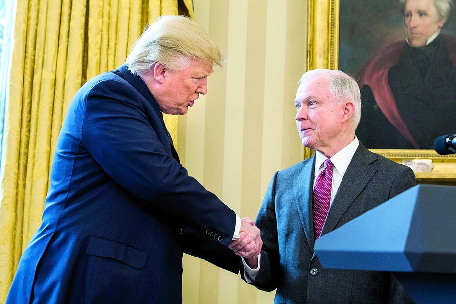 Trump tornou público o seu descontentamento com a atuação de Jeff Sessions à frente do Departamento de Justiça  