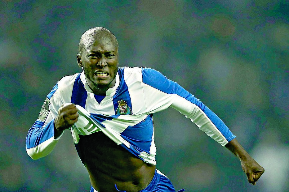 2017-07-26_01_47.07 Danilo garante estar de pedra e cal no Dragão apesar do interesse do PSG.jpg