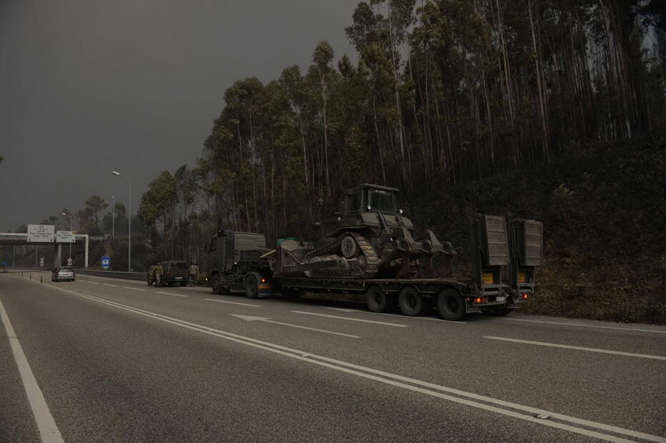 Militares do Exército mobilizados para apoio ao combate a fogos