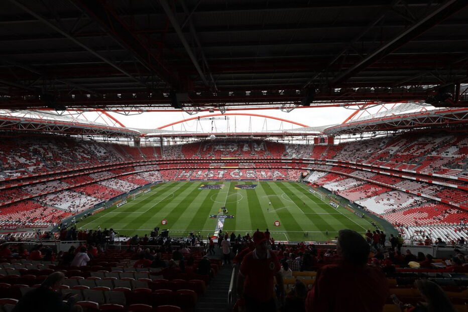Benfica afirma que o regulamento de segurança do Estádio da Luz está aprovado desde 2014  