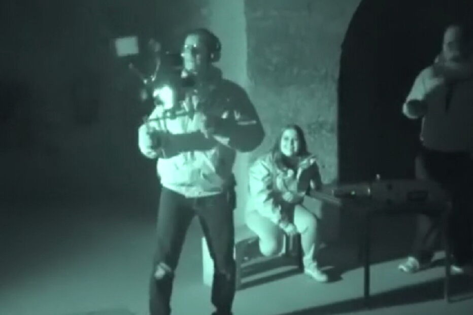 Alegado fantasma ataca operador de câmara durante gravação