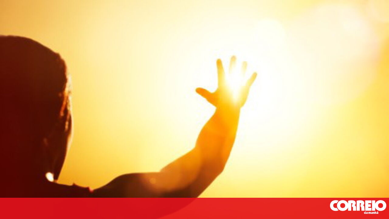 Heatwave Alert: Seven Portuguese Districts Under Yellow Warning Until Tuesday
