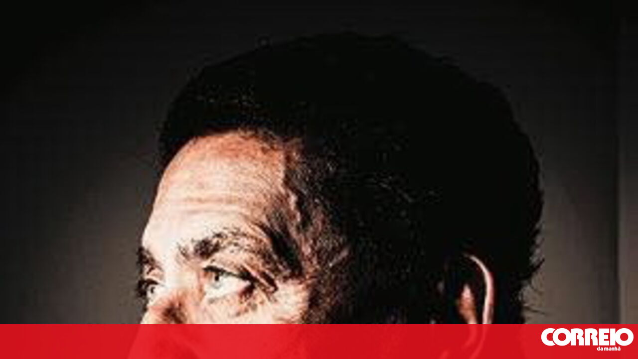 High-Quality Morreu Silvino Landscape Illustration High-Quality Morreu Silvino Landscape Illustration