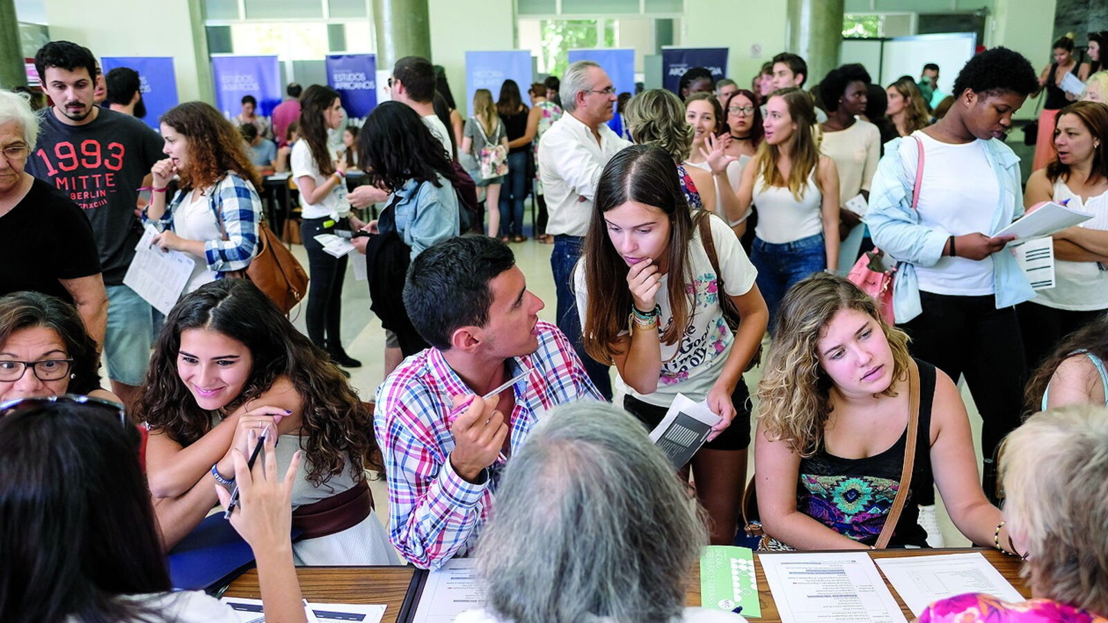 Candidaturas à 1ª fase do Concurso Nacional de Acesso iniciam-se nesta segunda-feira