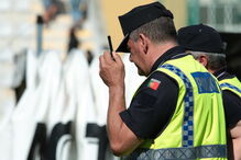 Polícias fazem segurança em estádios