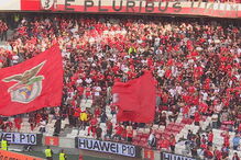 Benfica reage à polémica das claques