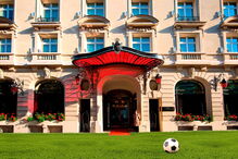 Neymar vai ficar hospedado no Le Royal Monceau, um dos melhores hotéis de Paris