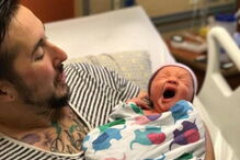 Transsexual já deu à luz, bebé, gravidez