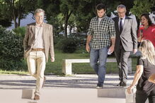 Conde de Almeida (à esquerda) dava instrução de navegação ao aluno Rui Relvas