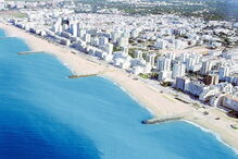 Quarteira é a maior freguesia do concelho algarvio com mais eleitores    