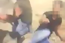 Refugiados são agredidos e humilhados