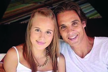 Nuno Gomes, futebolista, futebol, desporto, filha, Laura