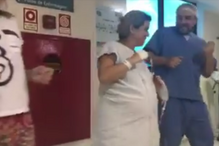 Médico dança ‘Despacito’ com grávida em trabalho de parto