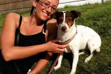 Cadela ‘Smudge’ foi morta a pontapé