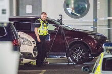 O incidente aconteceu no parque de estacionamento do Hotel Ibis, em Salford