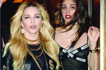 Madonna e Lourdes Maria